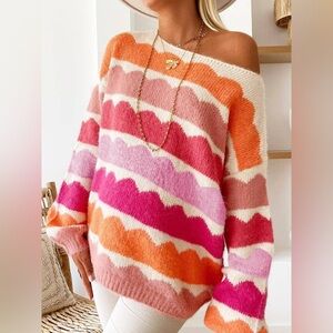 Source Unknown Vibrant Scalloped Sweater